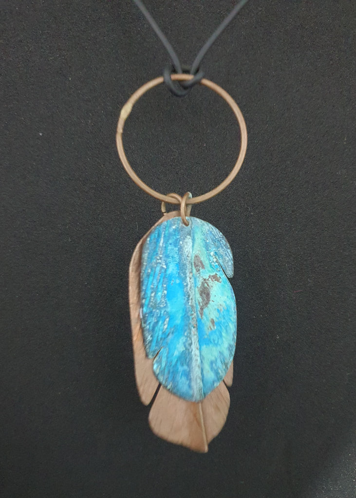F.R.E.E WOMAN FEATHER NECKLACE