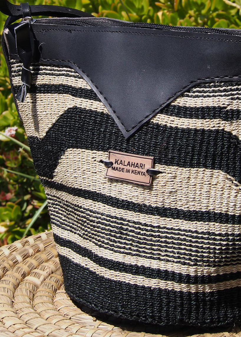 KENYAN B&W CORETTA SISAL BAG – KITENGE-A