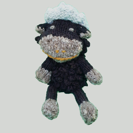 Kenana Knitters, Shamba Farm Sheep Small
