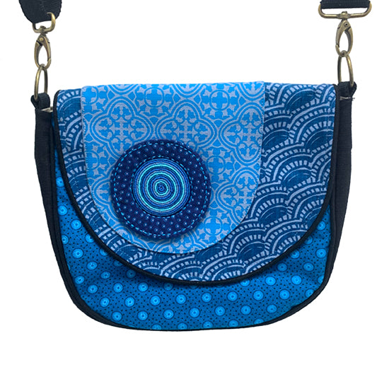 TURQUOISE SHWESHWE BROOCH BAG
