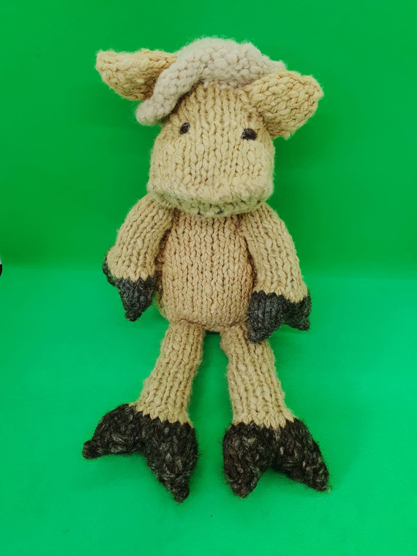 Kenana Knitters, Shamba Farm Pig- B